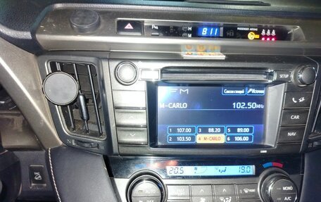 Toyota RAV4, 2013 год, 1 690 000 рублей, 20 фотография