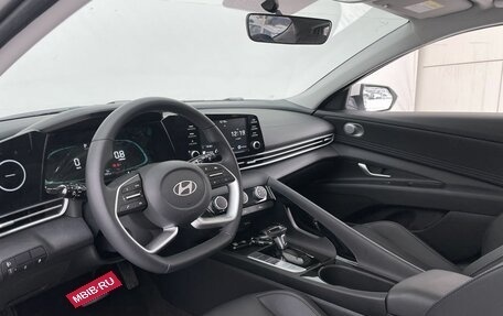 Hyundai Elantra, 2025 год, 2 880 000 рублей, 12 фотография