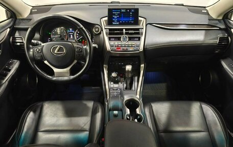 Lexus NX I, 2016 год, 2 290 000 рублей, 16 фотография