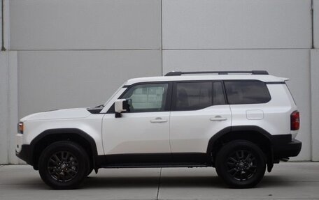 Toyota Land Cruiser Prado, 2026 год, 7 350 000 рублей, 7 фотография