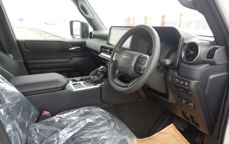 Toyota Land Cruiser Prado, 2026 год, 7 350 000 рублей, 14 фотография