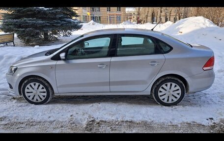 Volkswagen Polo VI (EU Market), 2015 год, 980 000 рублей, 1 фотография