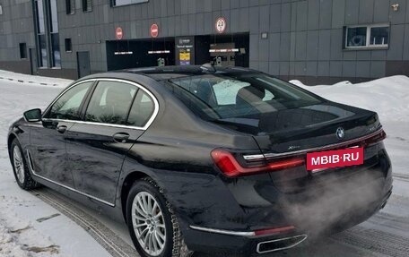 BMW 7 серия, 2019 год, 4 400 000 рублей, 3 фотография