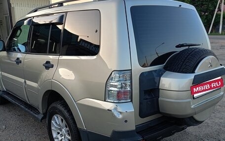 Mitsubishi Pajero IV, 2007 год, 1 650 000 рублей, 6 фотография