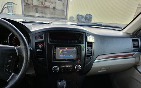 Mitsubishi Pajero IV, 2007 год, 1 650 000 рублей, 17 фотография