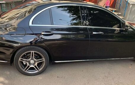 Mercedes-Benz E-Класс, 2016 год, 2 690 000 рублей, 5 фотография