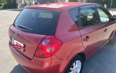 KIA cee'd I рестайлинг, 2007 год, 590 000 рублей, 16 фотография