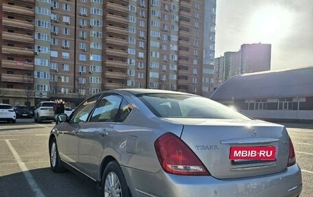 Nissan Teana, 2004 год, 720 000 рублей, 2 фотография