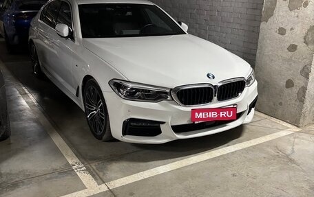 BMW 5 серия, 2019 год, 4 050 000 рублей, 2 фотография