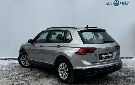 Volkswagen Tiguan II, 2021 год, 3 200 111 рублей, 6 фотография