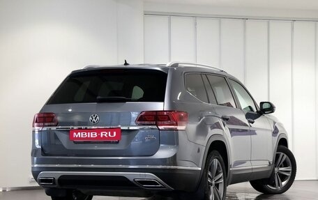 Volkswagen Teramont I, 2018 год, 3 030 000 рублей, 3 фотография