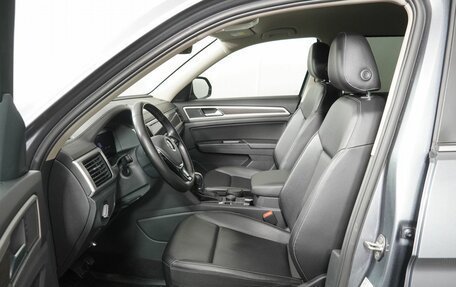 Volkswagen Teramont I, 2018 год, 3 030 000 рублей, 8 фотография