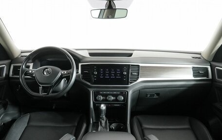 Volkswagen Teramont I, 2018 год, 3 030 000 рублей, 13 фотография