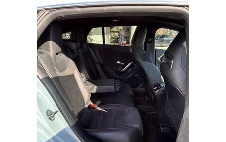 Mercedes-Benz CLA, 2020 год, 1 750 000 рублей, 12 фотография