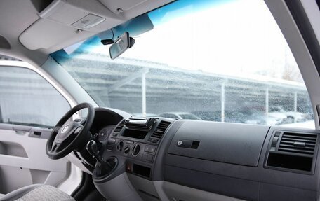 Volkswagen Transporter T5 рестайлинг, 2011 год, 990 000 рублей, 11 фотография