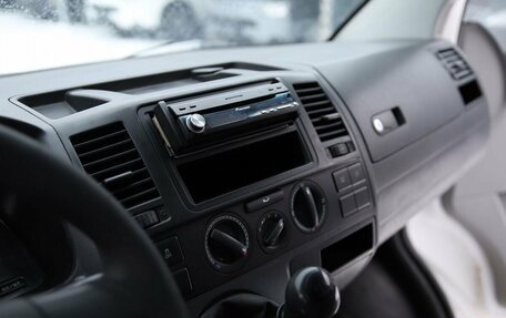 Volkswagen Transporter T5 рестайлинг, 2011 год, 990 000 рублей, 13 фотография