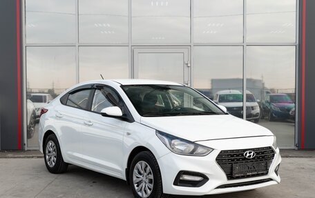 Hyundai Solaris II рестайлинг, 2019 год, 1 000 000 рублей, 5 фотография