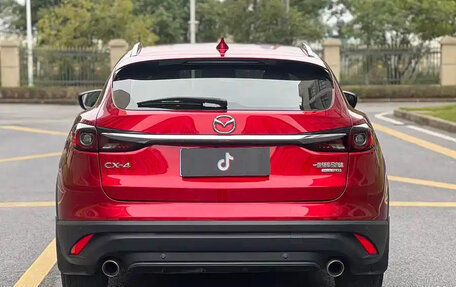 Mazda CX-4, 2021 год, 1 980 000 рублей, 4 фотография