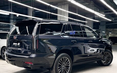Cadillac Escalade V, 2024 год, 18 490 000 рублей, 3 фотография