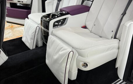 Rolls-Royce Phantom VIII, 2025 год, 85 000 000 рублей, 9 фотография