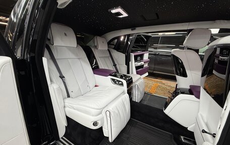 Rolls-Royce Phantom VIII, 2025 год, 85 000 000 рублей, 15 фотография