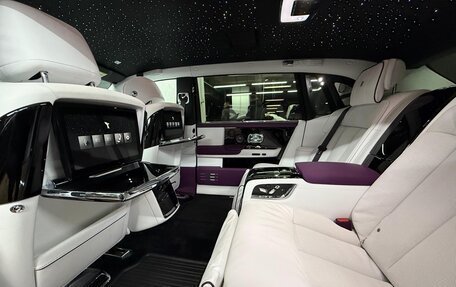 Rolls-Royce Phantom VIII, 2025 год, 85 000 000 рублей, 37 фотография
