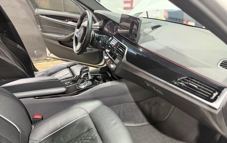 BMW 5 серия, 2021 год, 4 550 000 рублей, 12 фотография