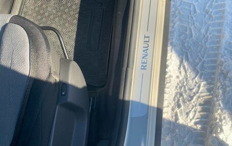 Renault Sandero II рестайлинг, 2017 год, 720 000 рублей, 14 фотография