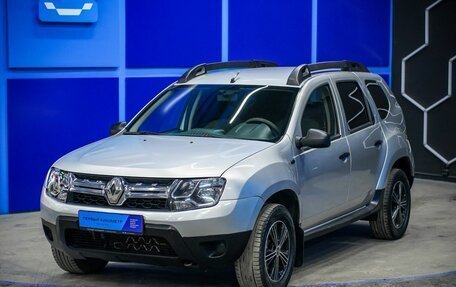 Renault Duster I рестайлинг, 2015 год, 870 000 рублей, 2 фотография