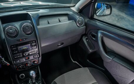 Renault Duster I рестайлинг, 2015 год, 870 000 рублей, 31 фотография