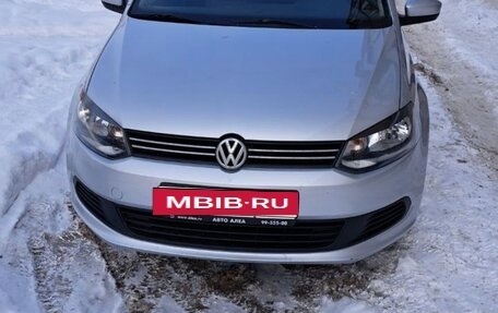 Volkswagen Polo VI (EU Market), 2015 год, 980 000 рублей, 2 фотография