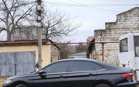 Volkswagen Jetta VII, 2019 год, 1 750 000 рублей, 2 фотография