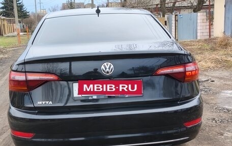 Volkswagen Jetta VII, 2019 год, 1 750 000 рублей, 3 фотография