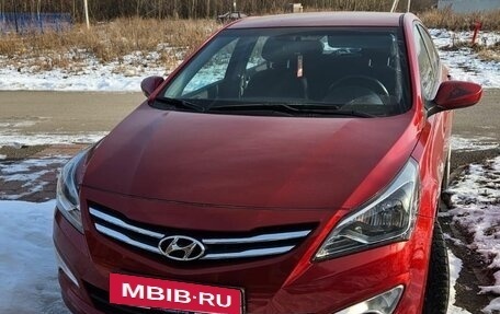 Hyundai Solaris II рестайлинг, 2015 год, 1 150 000 рублей, 4 фотография