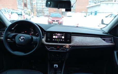 Skoda Rapid II, 2021 год, 1 580 000 рублей, 9 фотография