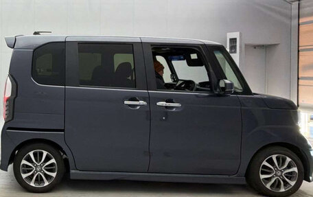 Honda N-BOX II, 2022 год, 990 000 рублей, 6 фотография