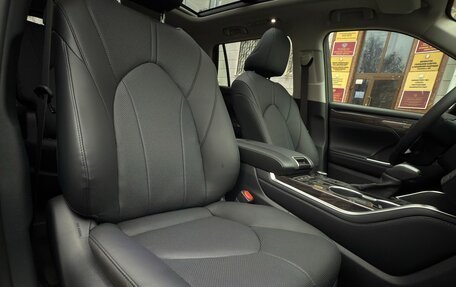 Toyota Highlander, 2025 год, 5 500 000 рублей, 5 фотография