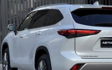 Toyota Highlander, 2025 год, 5 500 000 рублей, 23 фотография