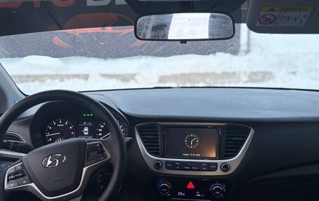 Hyundai Solaris II рестайлинг, 2018 год, 1 130 000 рублей, 20 фотография