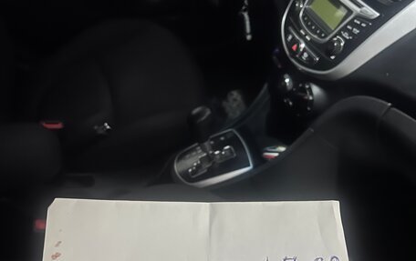 Hyundai Solaris II рестайлинг, 2012 год, 885 000 рублей, 2 фотография