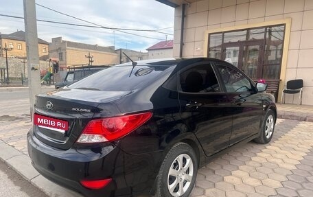 Hyundai Solaris II рестайлинг, 2012 год, 885 000 рублей, 12 фотография