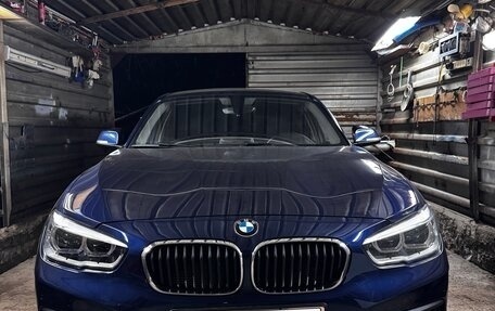 BMW 1 серия, 2018 год, 1 800 000 рублей, 6 фотография