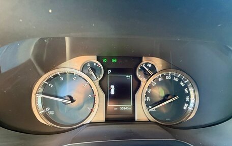 Toyota Land Cruiser Prado 150 рестайлинг 2, 2022 год, 7 000 000 рублей, 13 фотография