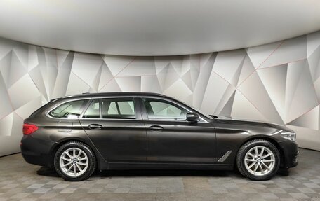BMW 5 серия, 2019 год, 2 625 000 рублей, 6 фотография