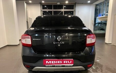 Renault Logan II, 2019 год, 900 000 рублей, 4 фотография