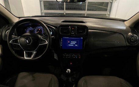 Renault Logan II, 2019 год, 900 000 рублей, 9 фотография