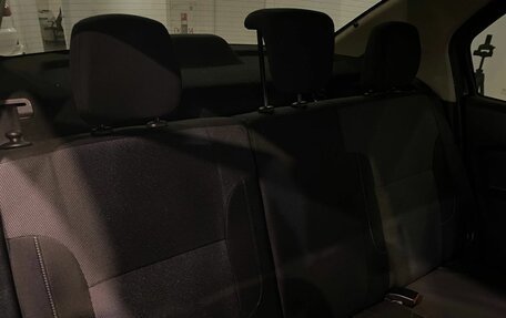 Renault Logan II, 2019 год, 900 000 рублей, 35 фотография