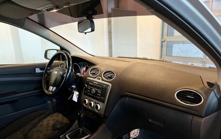 Ford Focus II рестайлинг, 2005 год, 355 000 рублей, 12 фотография