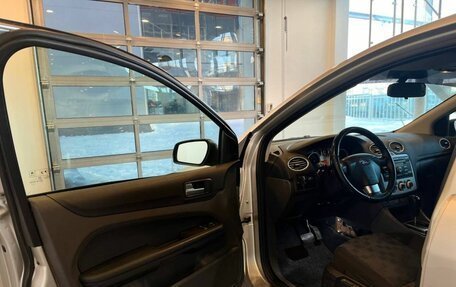 Ford Focus II рестайлинг, 2005 год, 355 000 рублей, 17 фотография