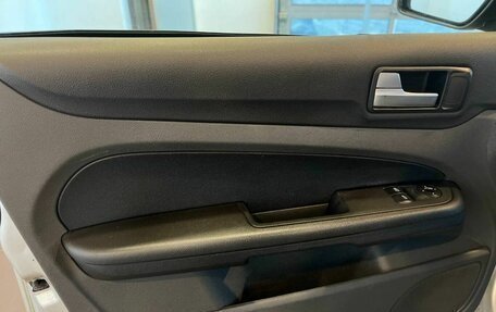 Ford Focus II рестайлинг, 2005 год, 355 000 рублей, 18 фотография